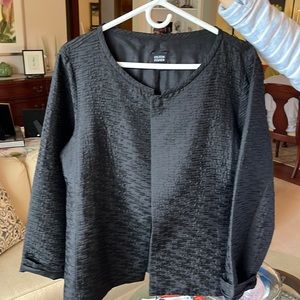 Eileen Fisher dress jacket. Black size Large pucker